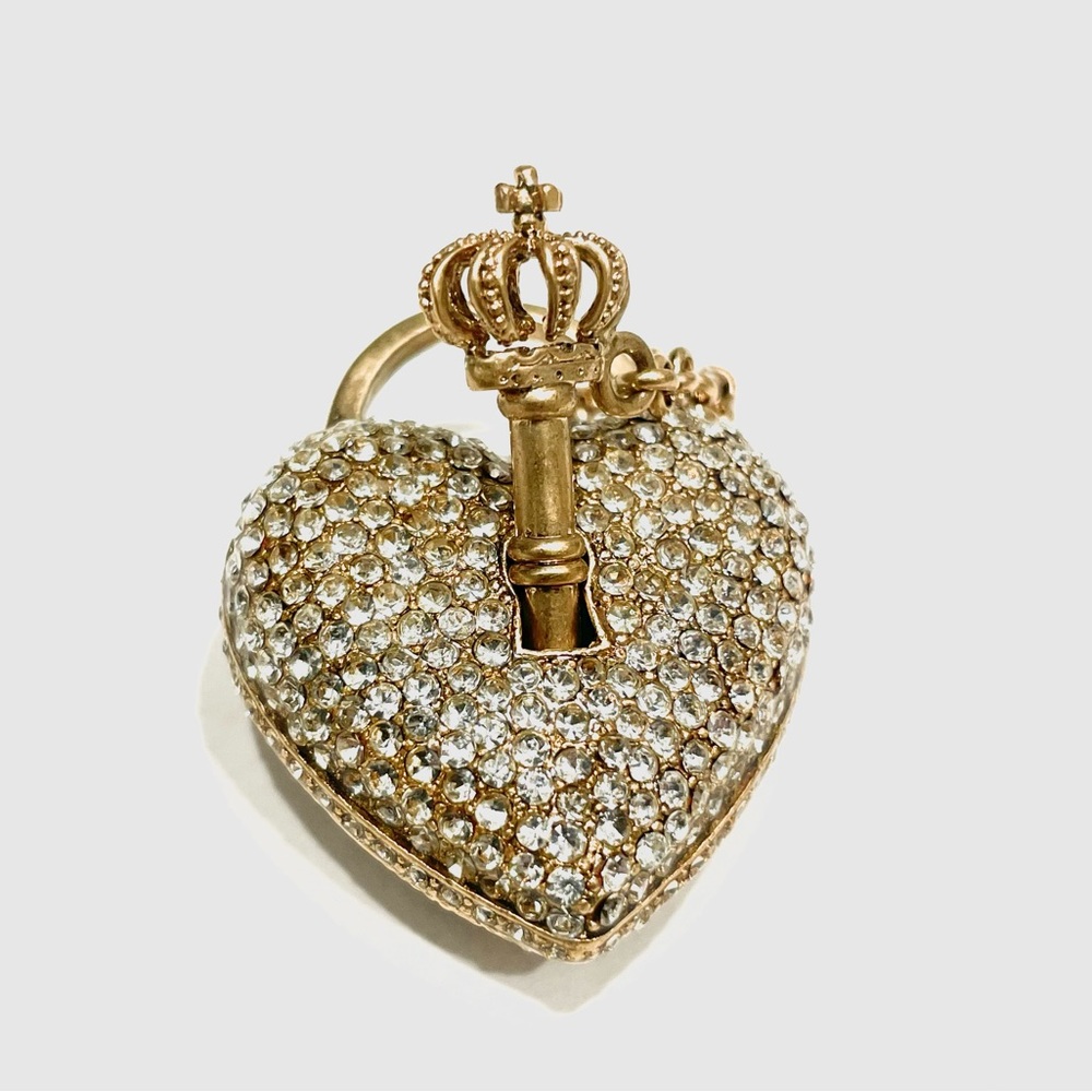 RARE Vintage JUICY COUTURE Gold Pavé Puff Heart Lock and Crown Key on Chain Y2K